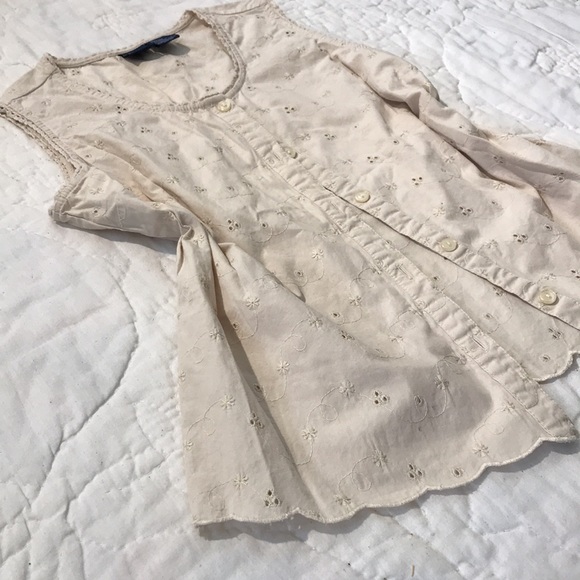 Basic Editions Jackets & Blazers - VINTAGE Cream Vest 🐚